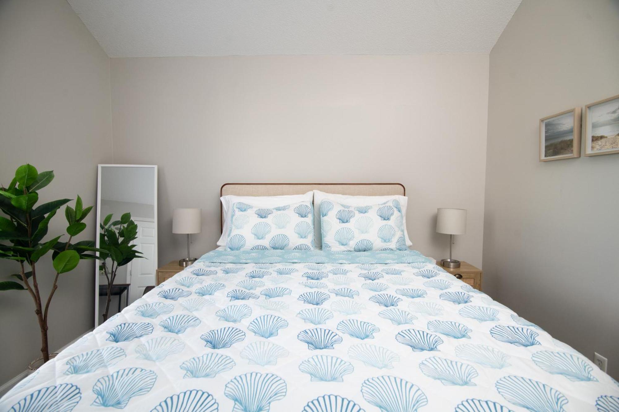 Savannah Lakefront Retreat Near Tybee Beach With King Bed And Free Parking Экстерьер фото