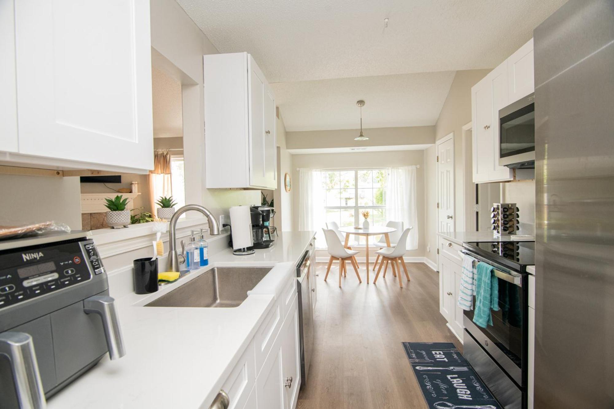 Savannah Lakefront Retreat Near Tybee Beach With King Bed And Free Parking Экстерьер фото
