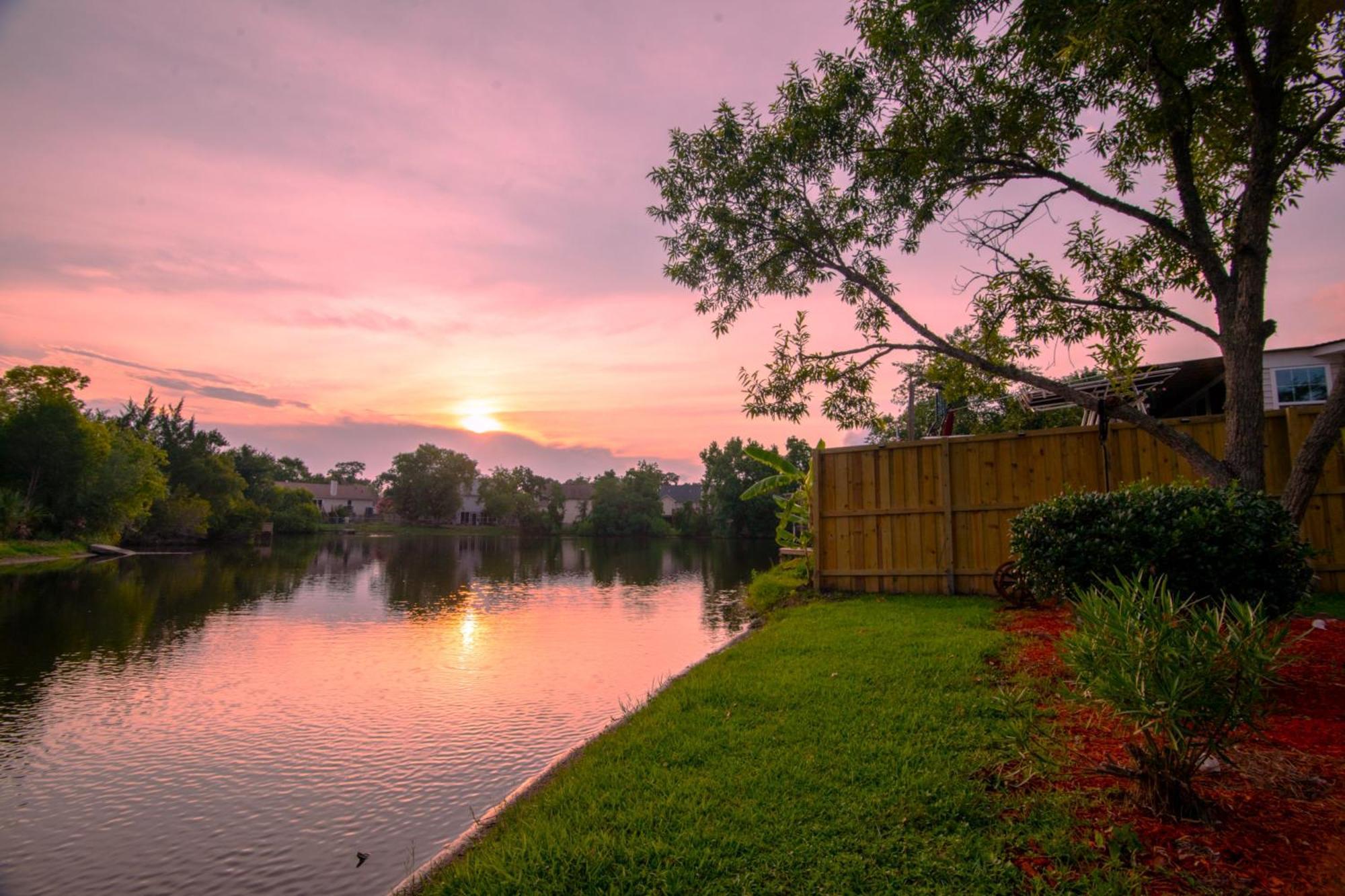 Savannah Lakefront Retreat Near Tybee Beach With King Bed And Free Parking Экстерьер фото