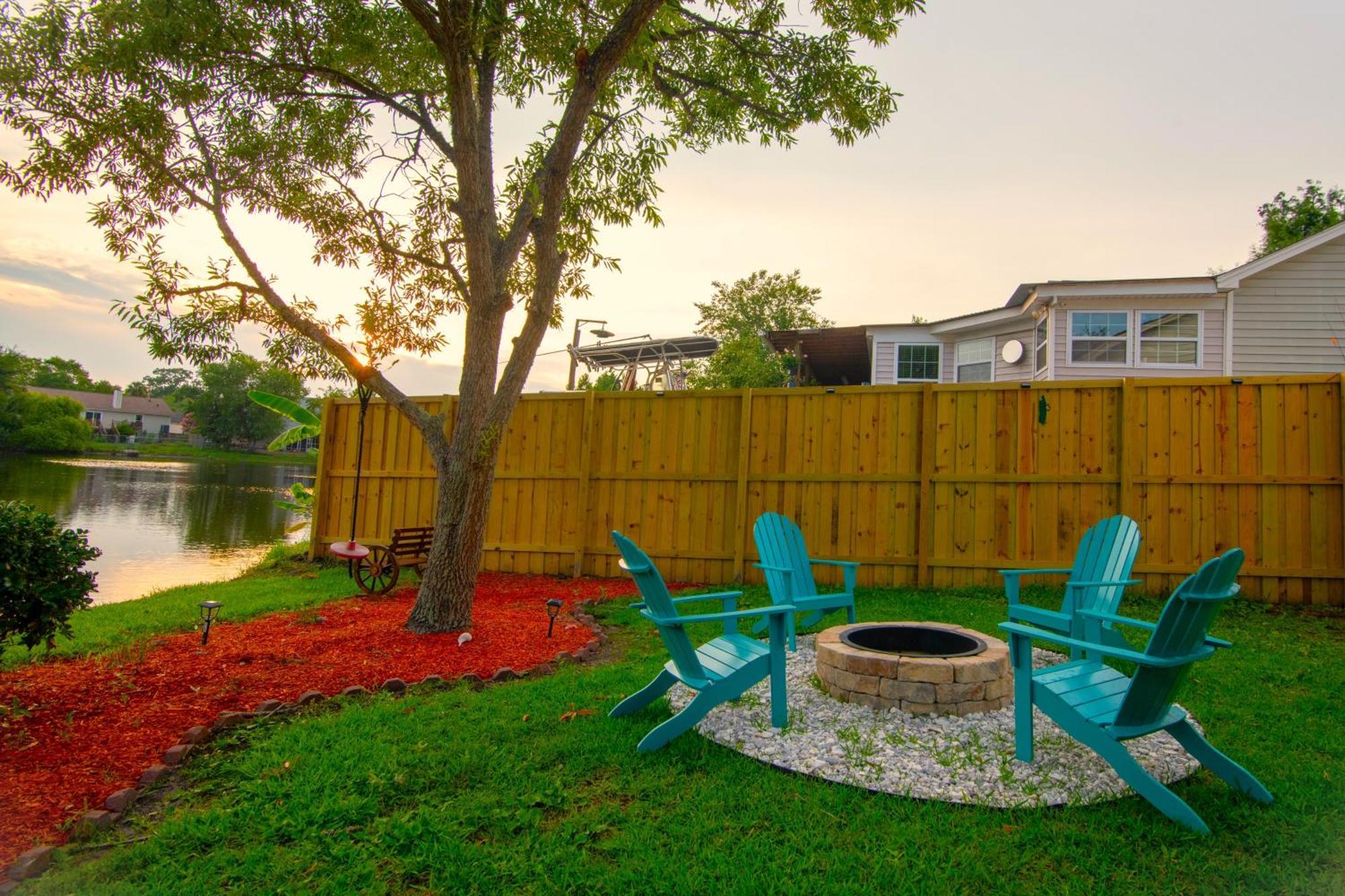 Savannah Lakefront Retreat Near Tybee Beach With King Bed And Free Parking Экстерьер фото