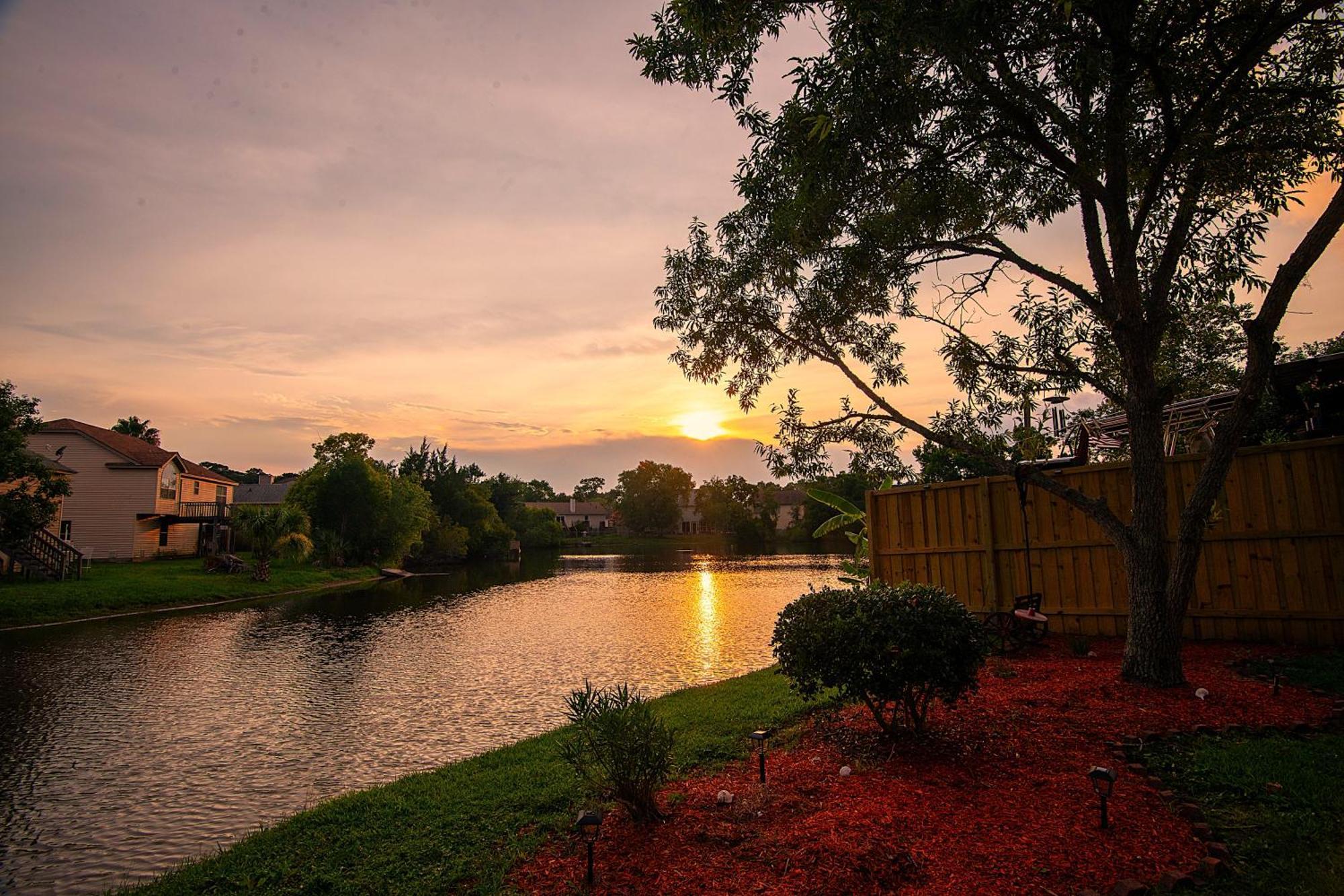 Savannah Lakefront Retreat Near Tybee Beach With King Bed And Free Parking Экстерьер фото